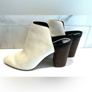 Dolce Vita Mule Clogs cream leather with brown heel size 9